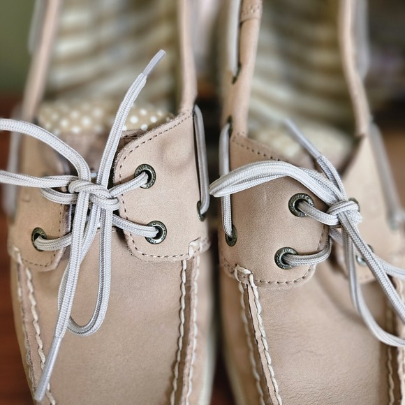 Sperry Topsider Tan White Polka Dot Boat Shoes Size 6.5 - Picture 2 of 6